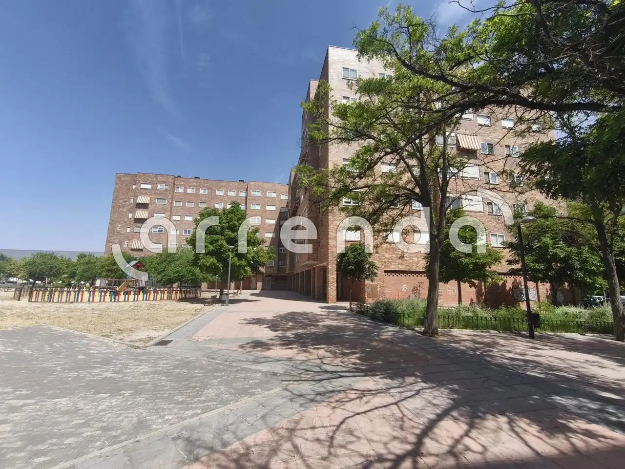 Vista exterior de Pis en venda en Coslada