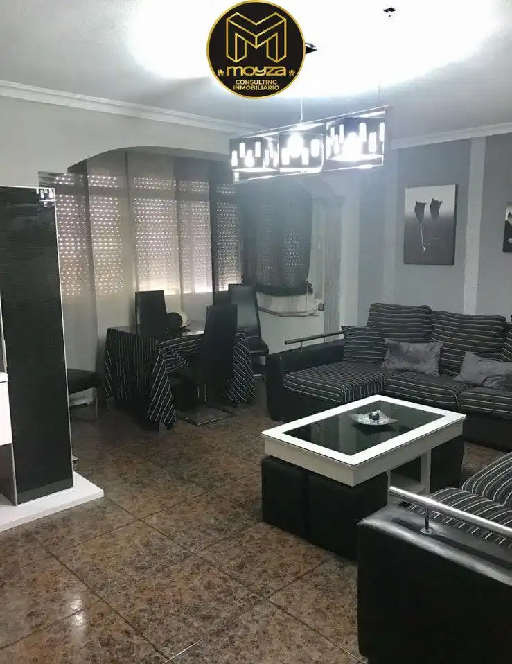 Appartement avec ascenseur à louer à Belén - San Roque, imagen 3