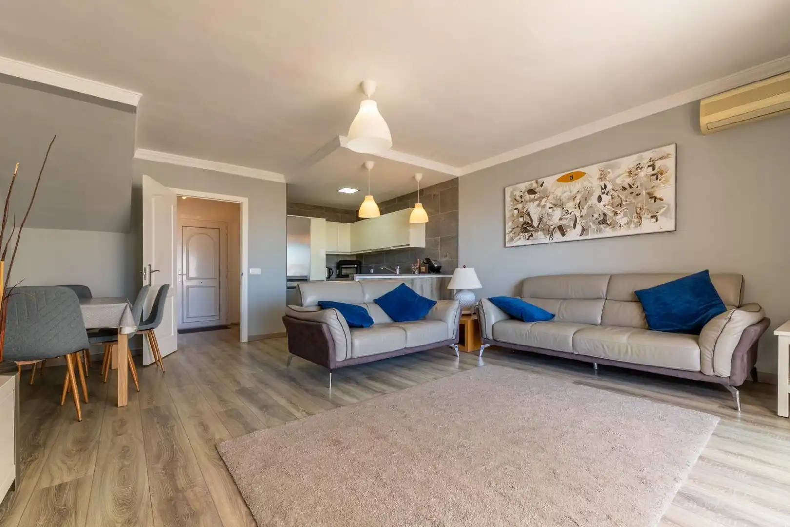 Casa aparellada amb terrassa en venda a Torremuelle, imagen 3