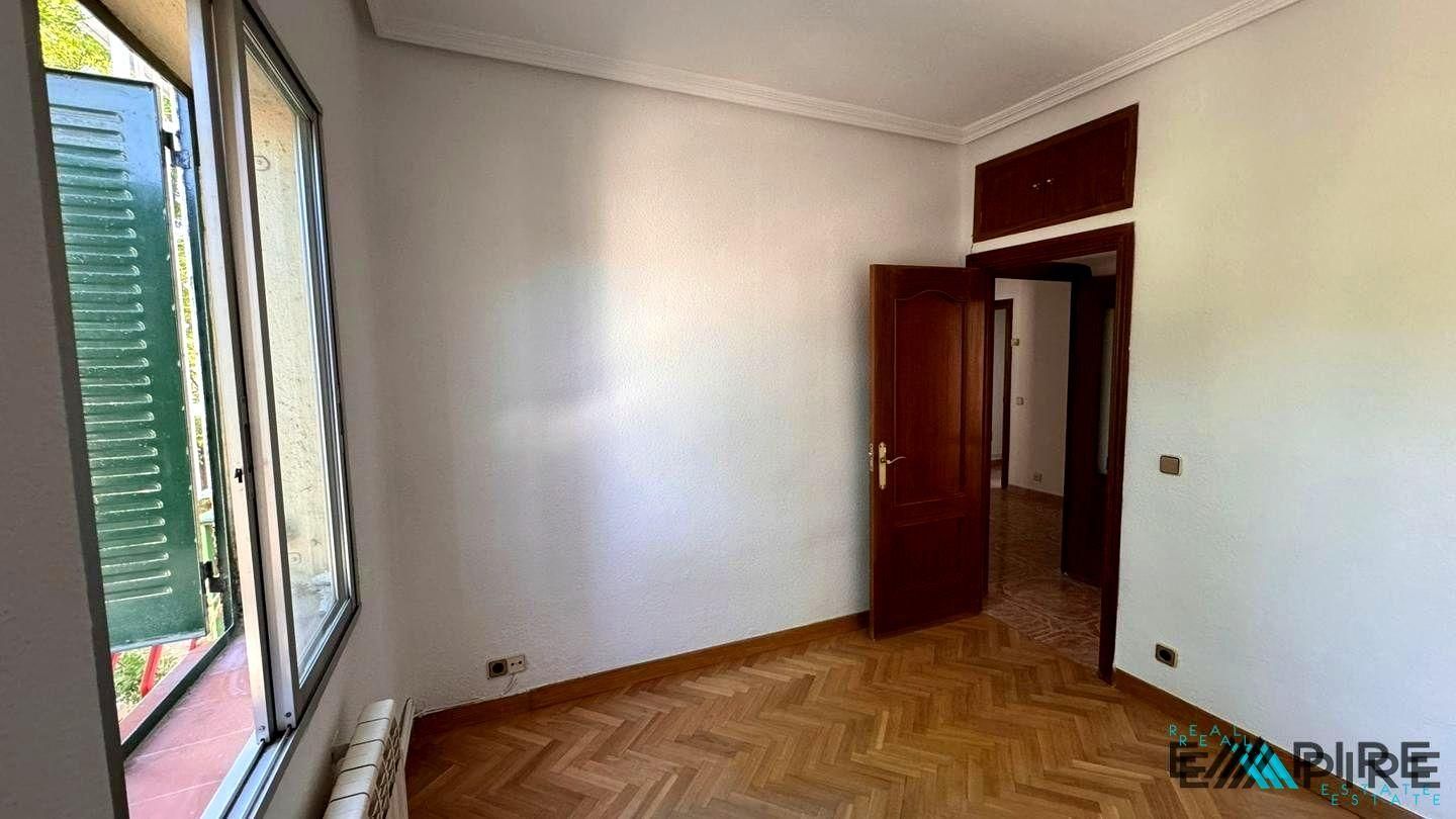 Bedroom of Flat to share in  Madrid Capital  with Heating
