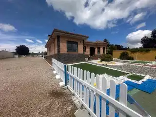 Exterior view of Houses for rent in Villaquilambre  with Heating, Private garden and Parquet flooring