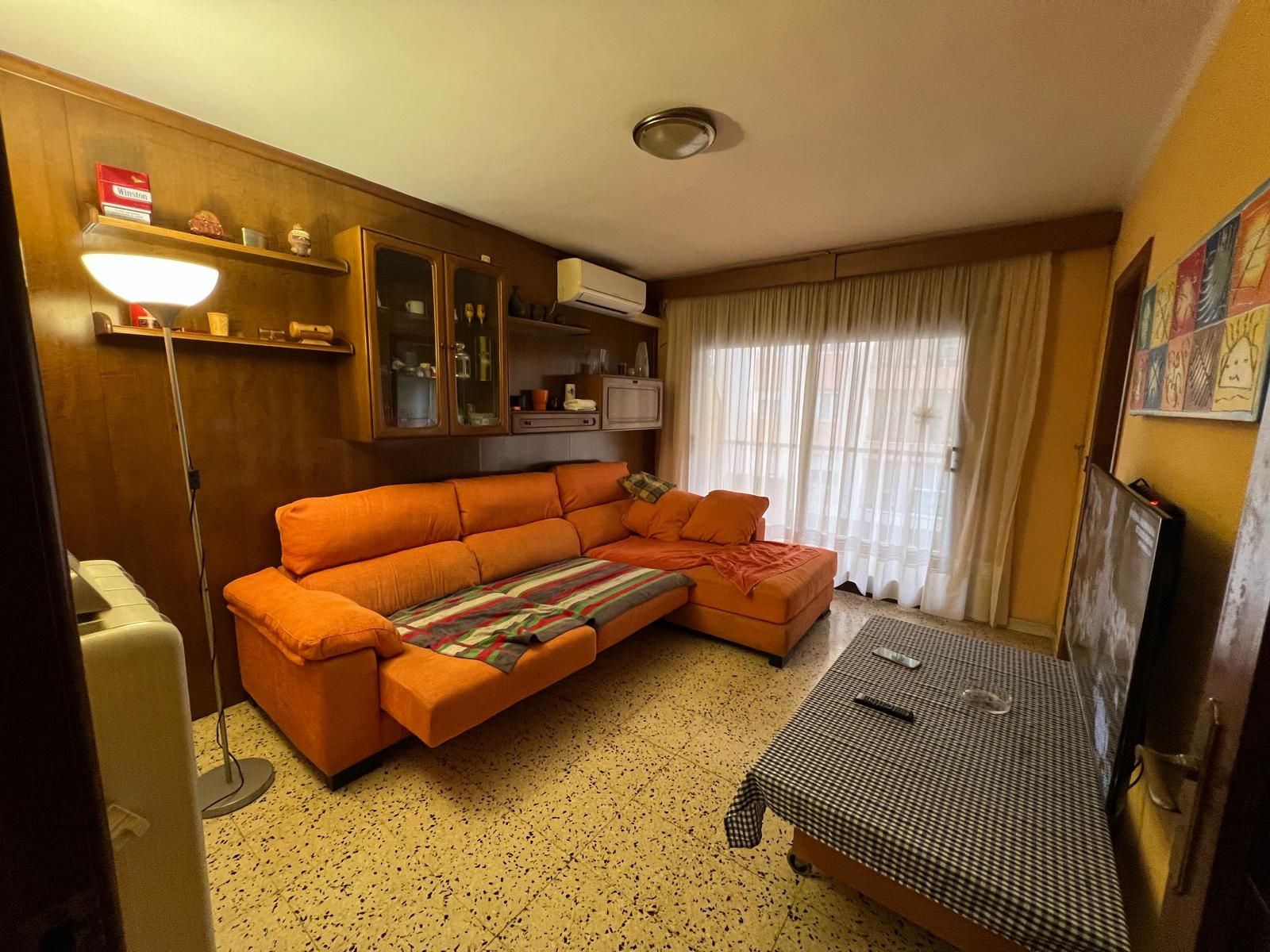 Sala de estar de Piso en venta en  Barcelona Capital con Calefacción y Balcón
