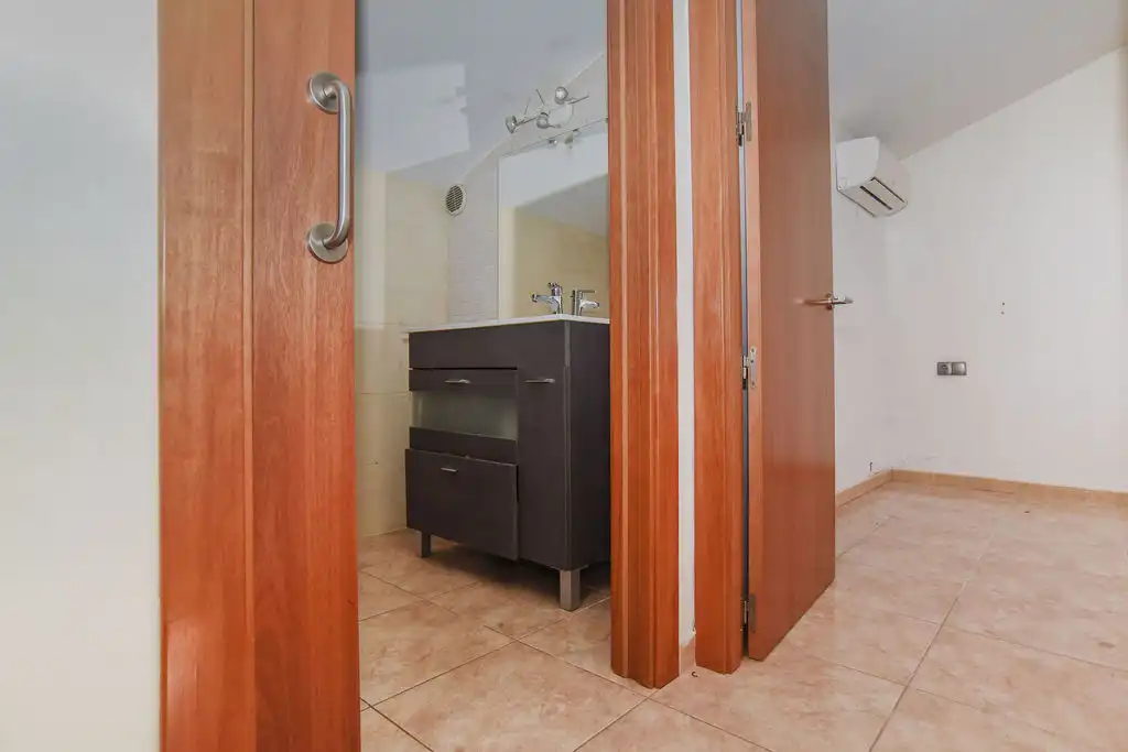 Duplex for sale in C/ Sant Ramón, imagen 12