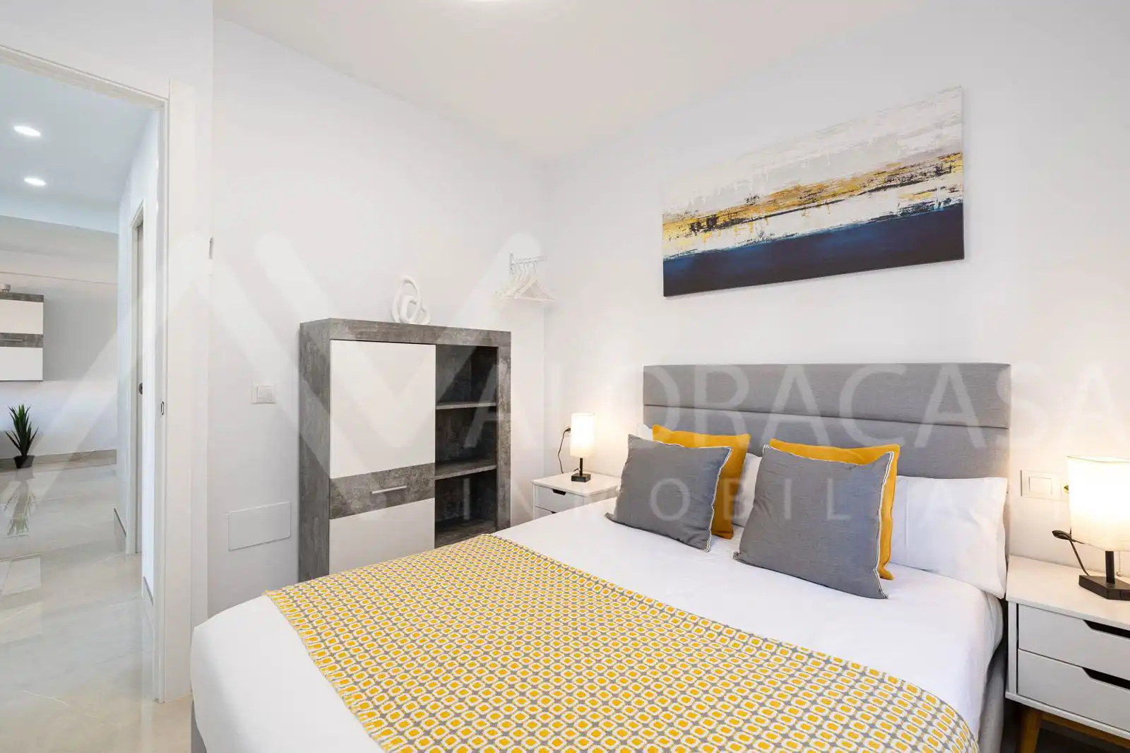 Flat for rent in Calle Orfila, Parque Ayala - Jardín de la Abadía - Huelín