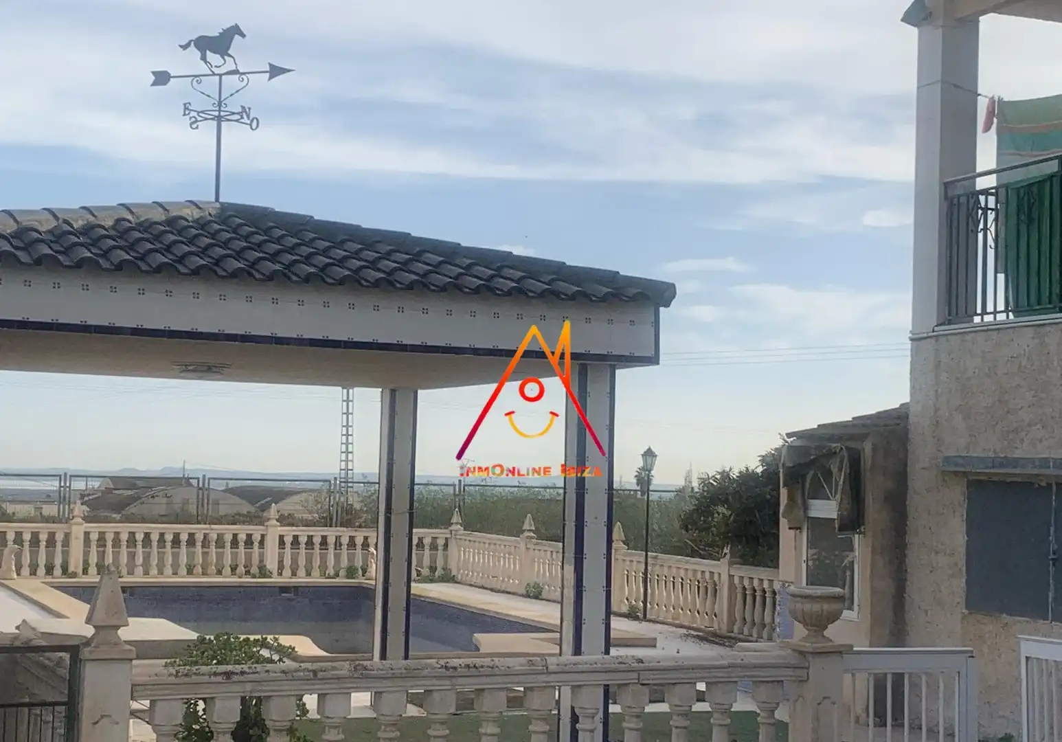 Finca rústica en venta en Crevillent con Jardín privado, Terraza y Piscina