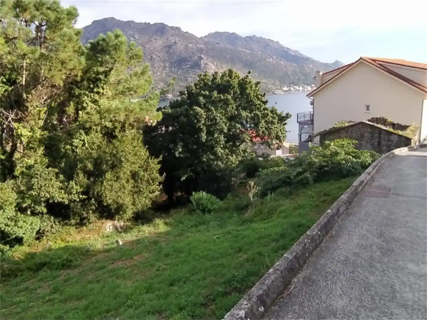 Land for sale in Dumbría