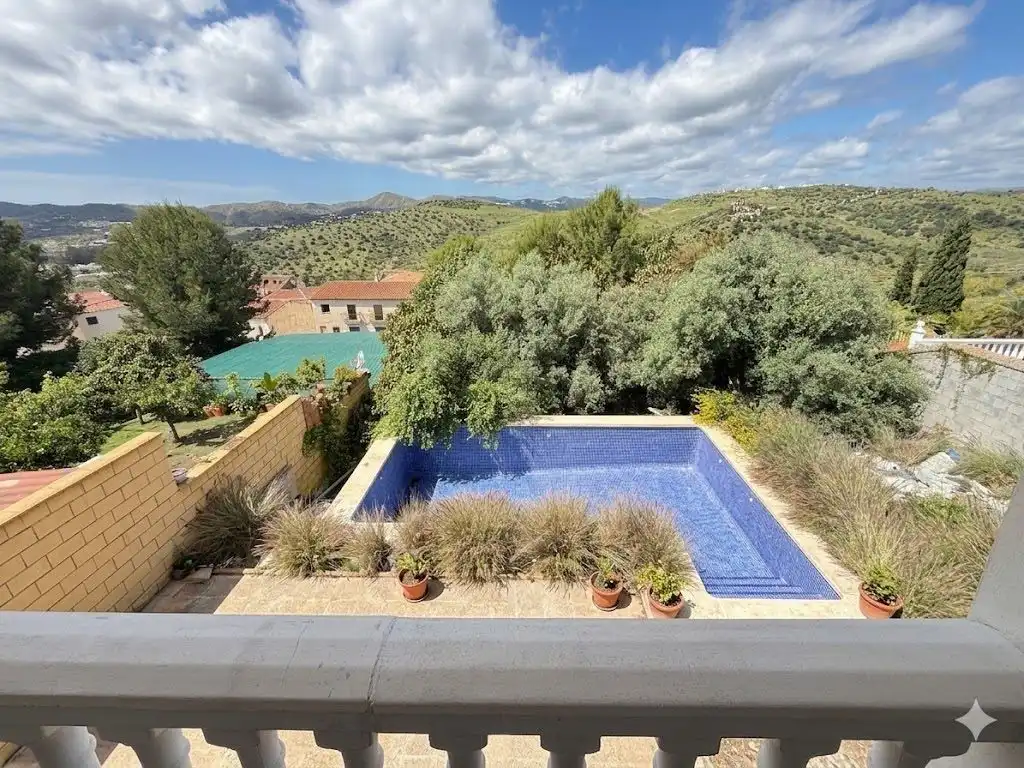 Piscina de Casa o chalet en venta en Alcaucín con Jardín privado y Piscina