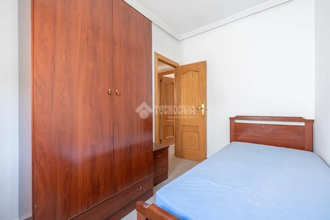 Schlafzimmer von Wohnung zum Verkauf in Madrid