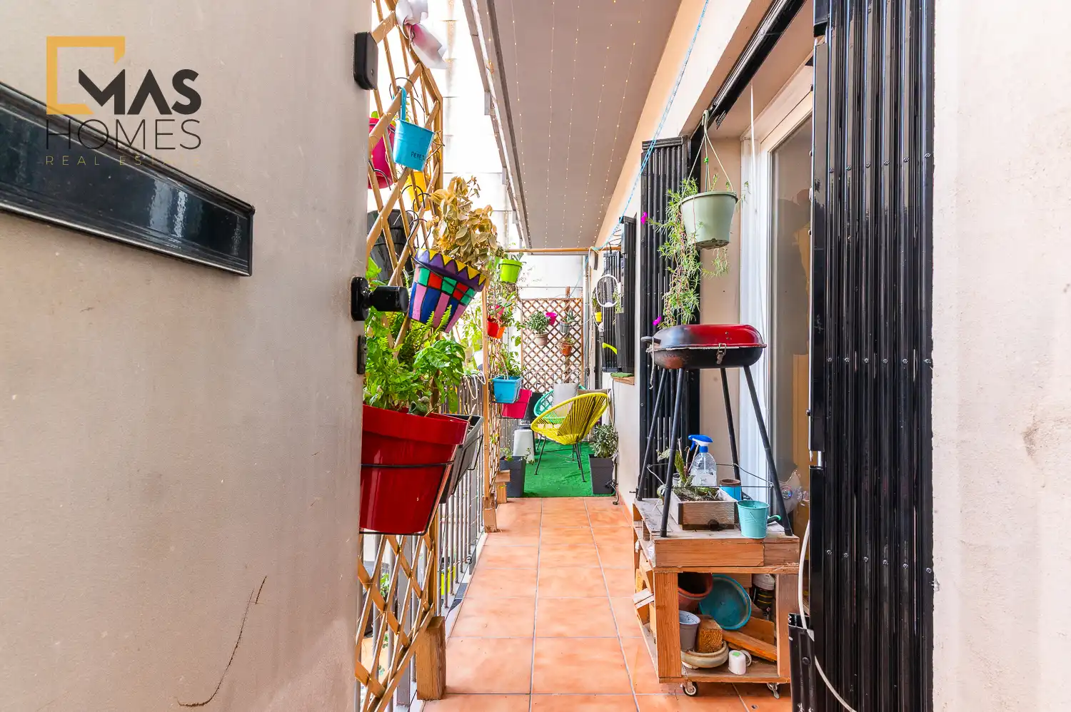 Terrasse von Erdgeschoss zum Verkauf in Martorell mit Balkon