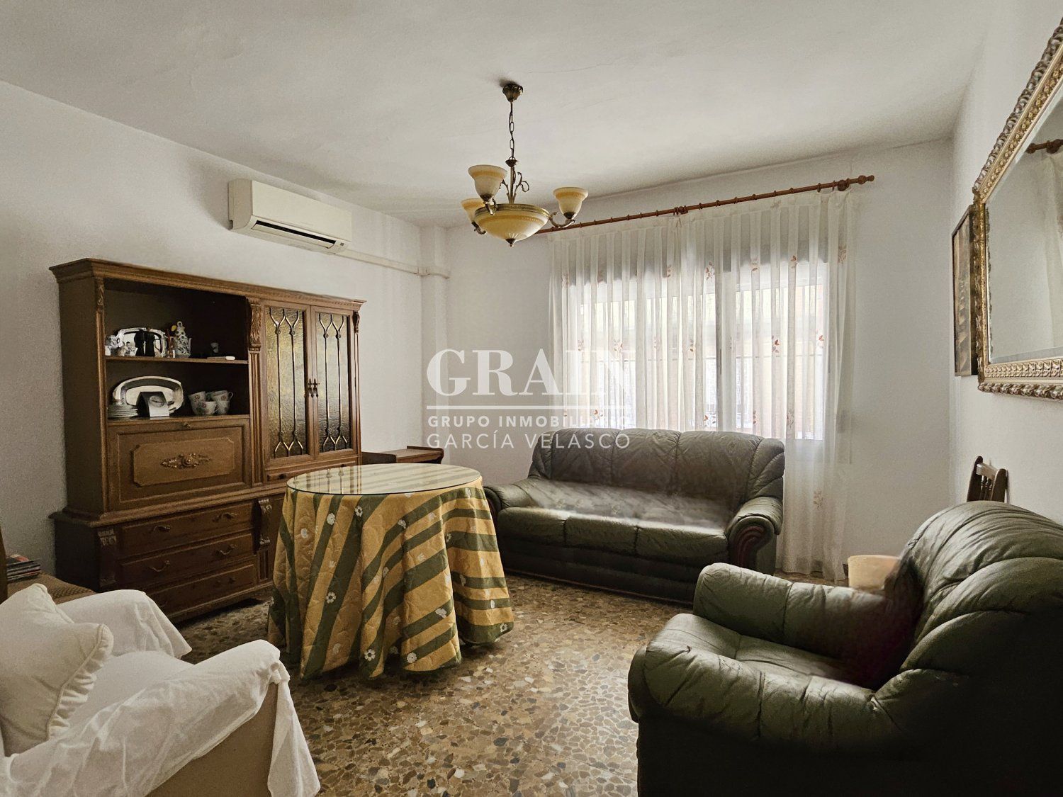 Living room of Apartment for sale in  Albacete Capital  with Air Conditioner