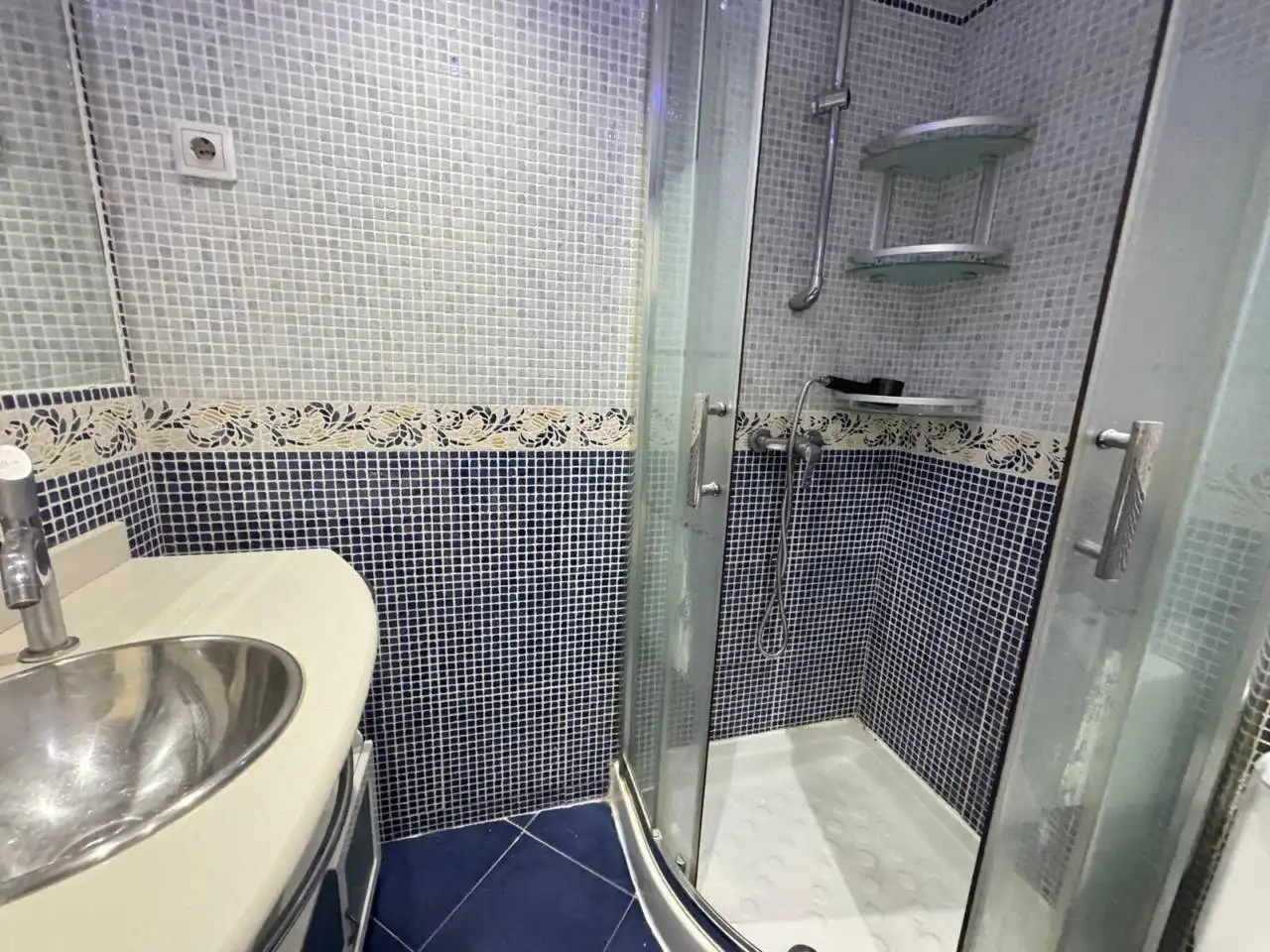 Bathroom of Houses for rent in Alcalá de Henares  with Air Conditioner, Heating and Private garden