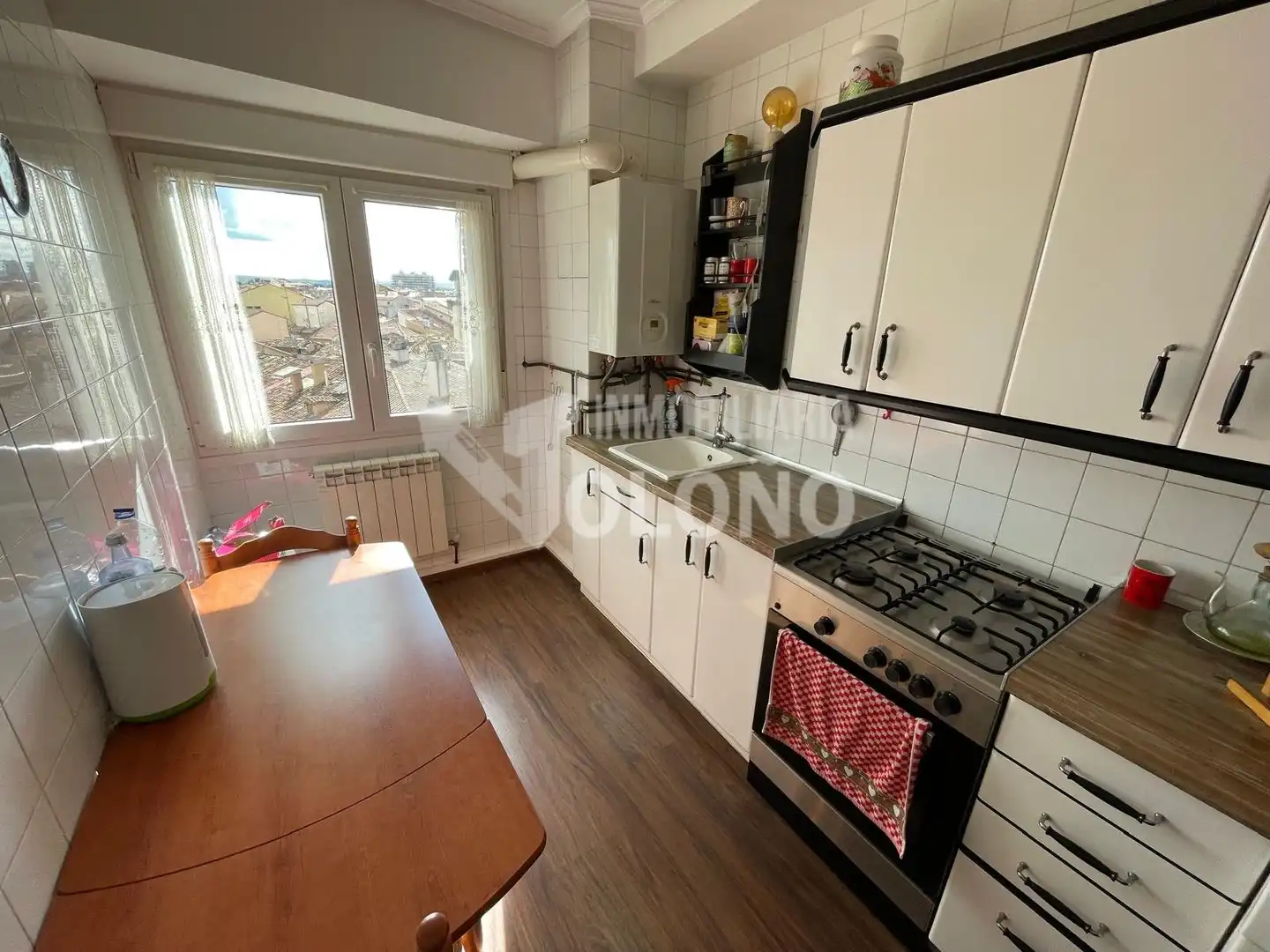 Piso con ascensor en venta en Calle Hermanos Sánchez del Río 11, imagen 11