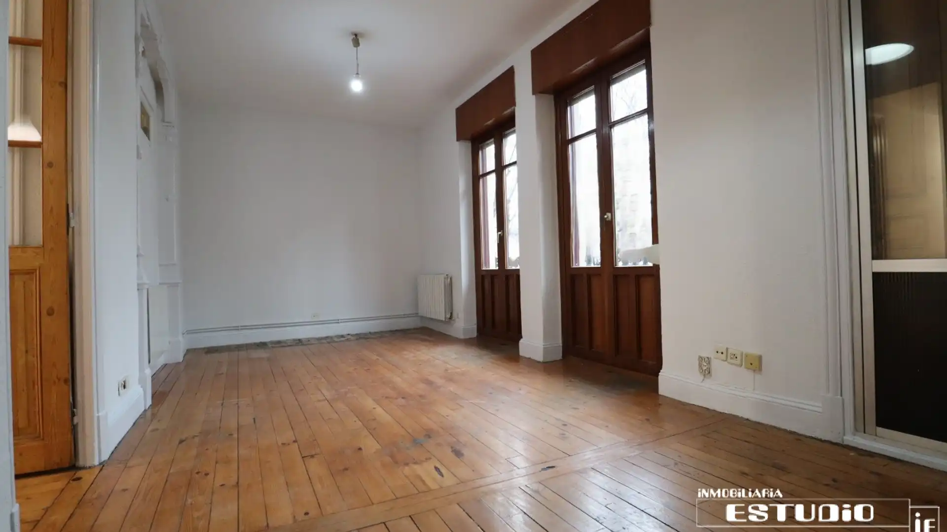 Sala de estar de Piso en venta en Bilbao  con Calefacción, Terraza y Balcón