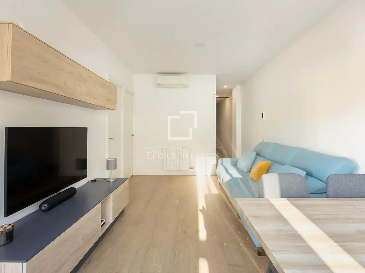 Wohnzimmer von Wohnung zum Verkauf in Barcelona mit Klimaanlage, Möbliert und Balkon