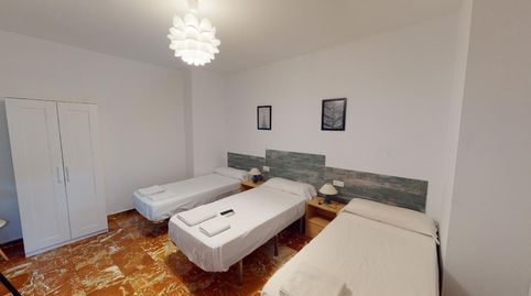 Foto 4 de Edificio en venta en C/ Doctor Civera, San Bartolomé - Millán de Priego, Jaén Capital