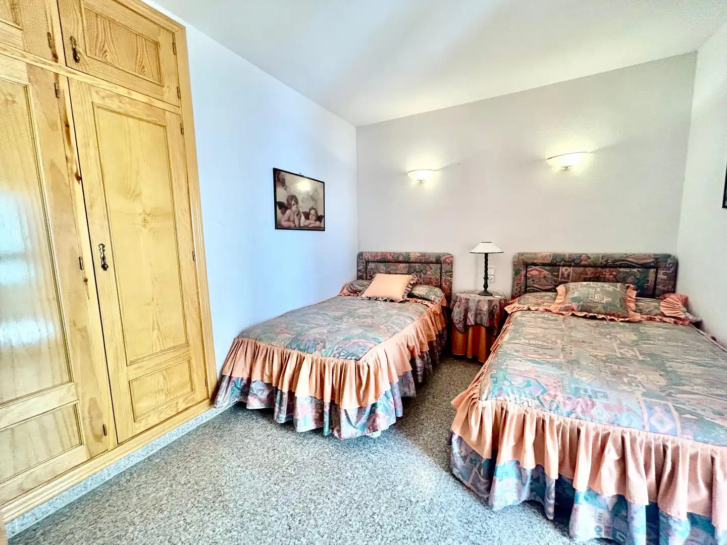 Habitación de Casa adosada en venta en Paterna del Río con Calefacción, Terraza y Trastero
