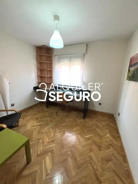 Flat for rent in Yugoslavia , El Carrascal