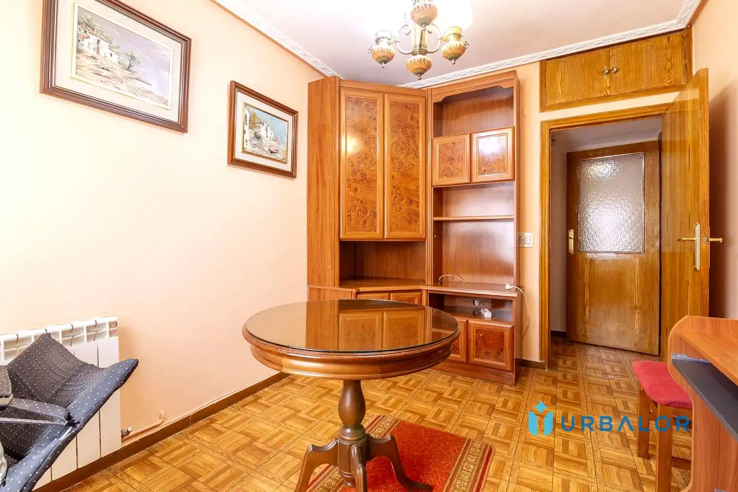 Comedor de Piso en venta en Alcorcón con Calefacción, Terraza y Alarma