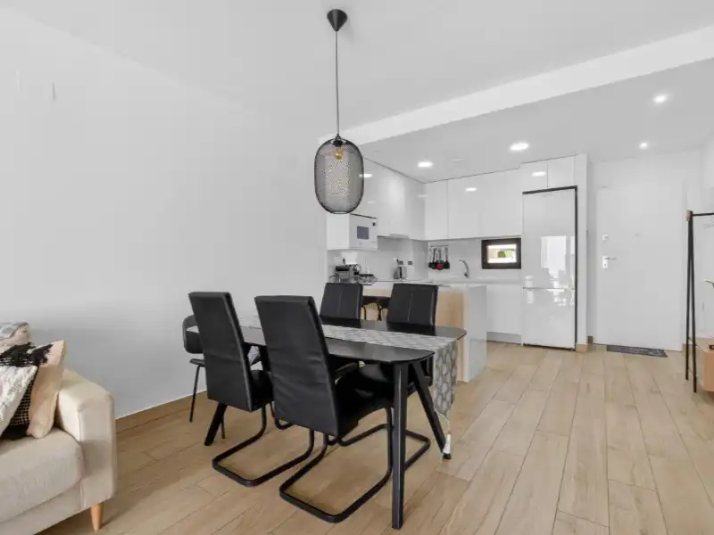 Ático con terraza en venta en Los Balcones - Los Altos, imagen 19