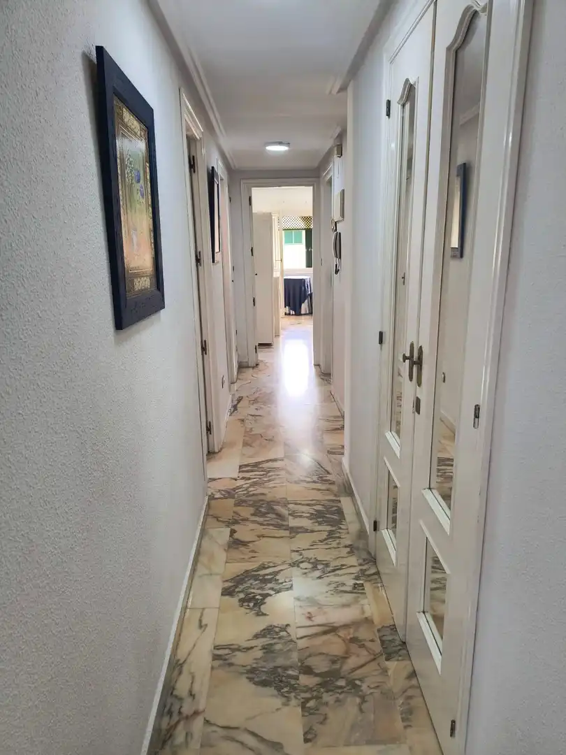 Apartamento en venta en Santa Pola con Jardín privado, Terraza y Amueblado