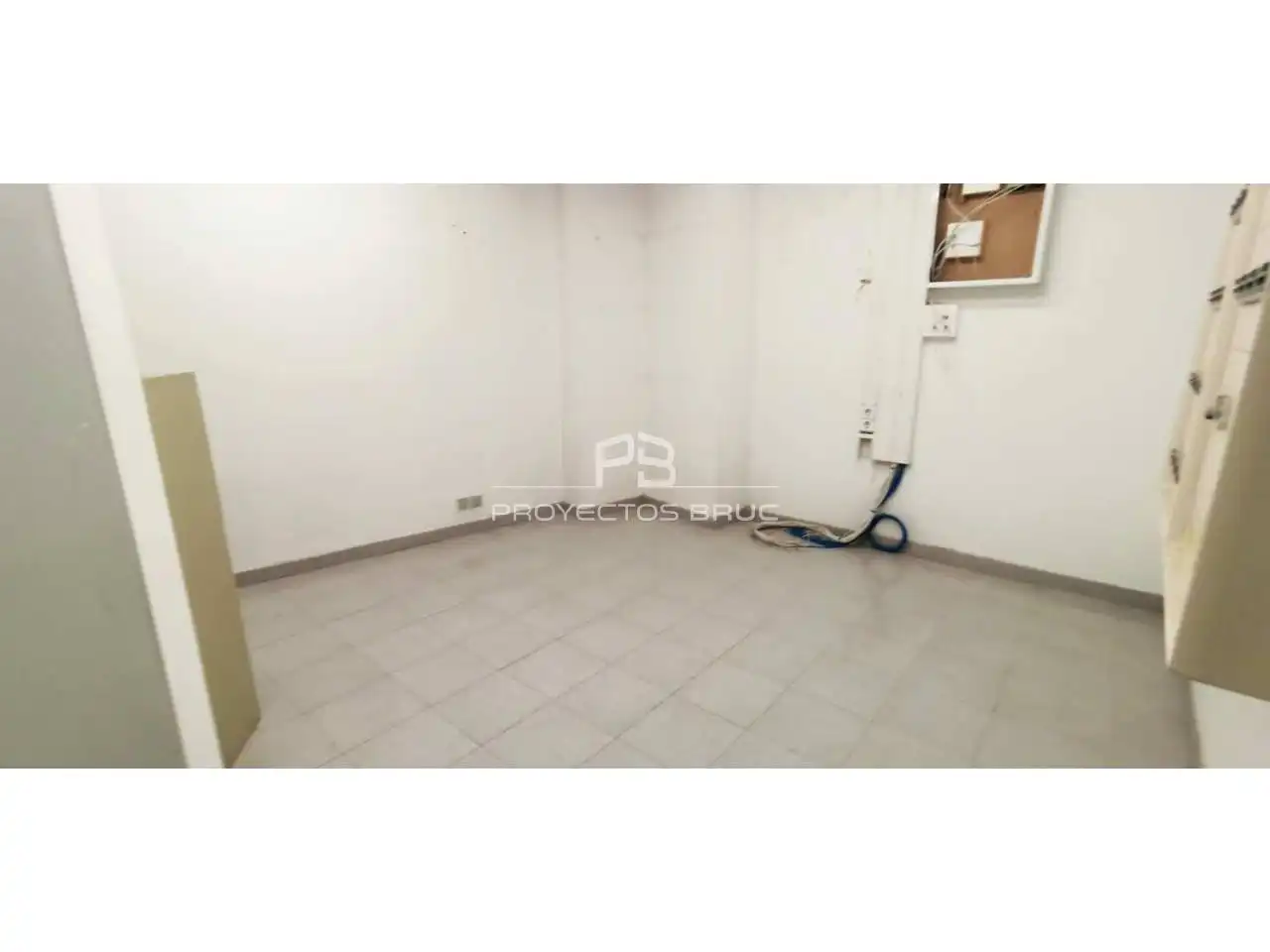 Local comercial en venda a Avenida Cataluña, imagen 17