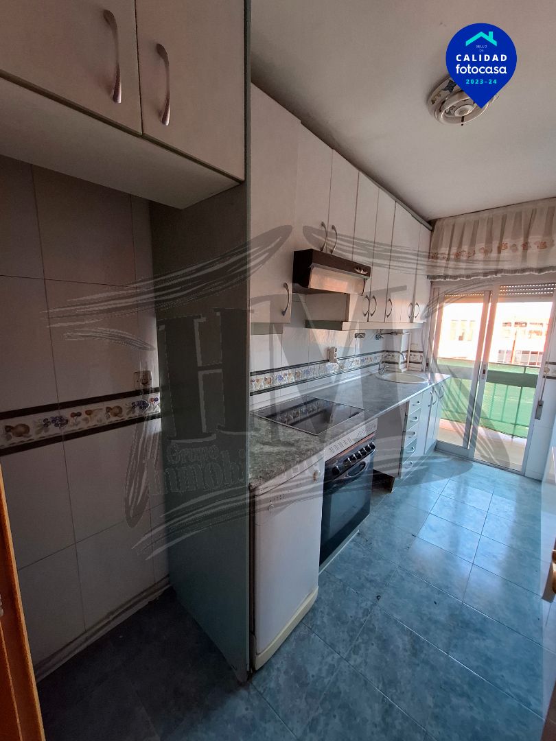 Cuina de Pis en venda en Coslada amb Aire condicionat, Calefacció i Parquet