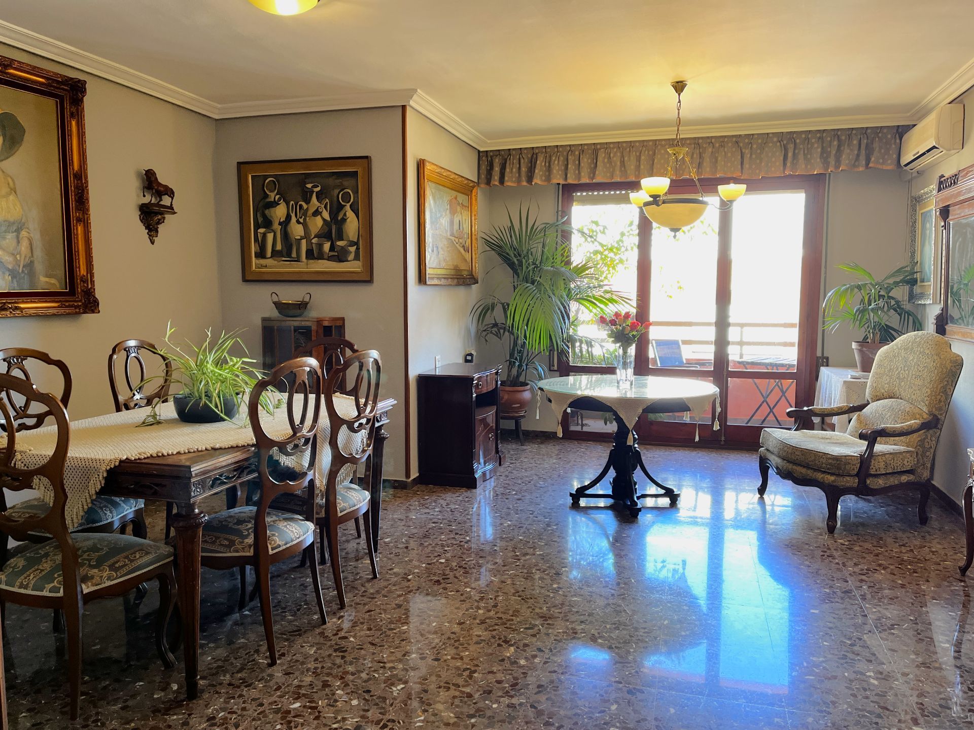Flat for sale in Sant Josep - Zona Hospital