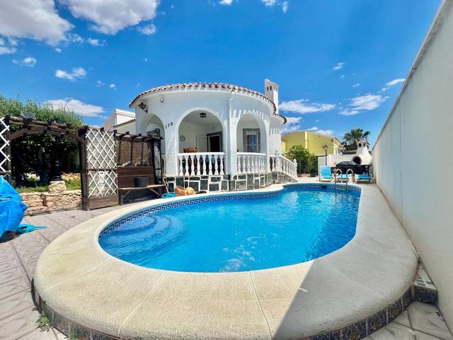 Casa-chalet en Venta en La Florida
