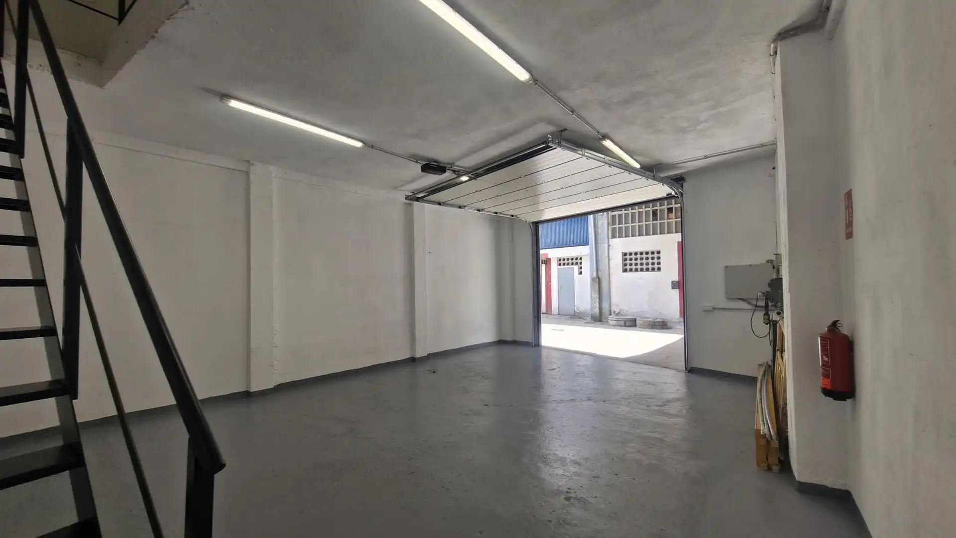Fabrikhallen zur Miete in A Coruña Capital 