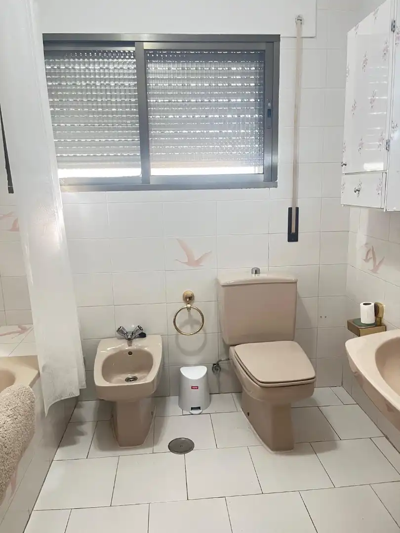 Baño de Casa o chalet de alquiler en Becerril de la Sierra con Aire acondicionado, Calefacción y Jardín privado