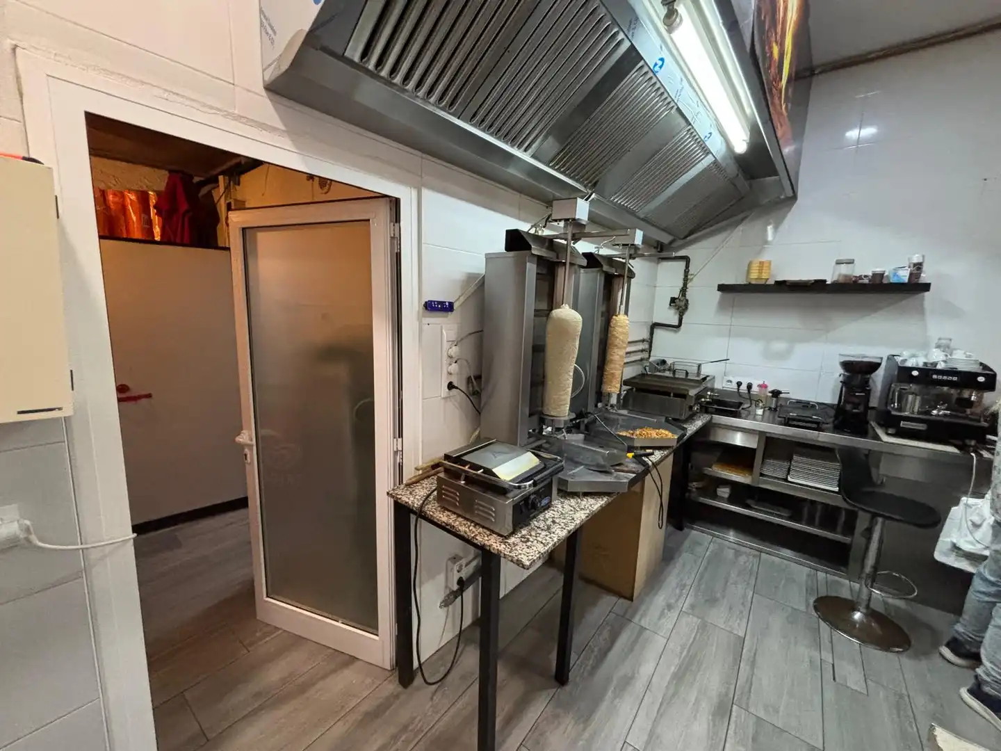 Business premises for transfer in Carrer d'En Prim 128, imagen 10