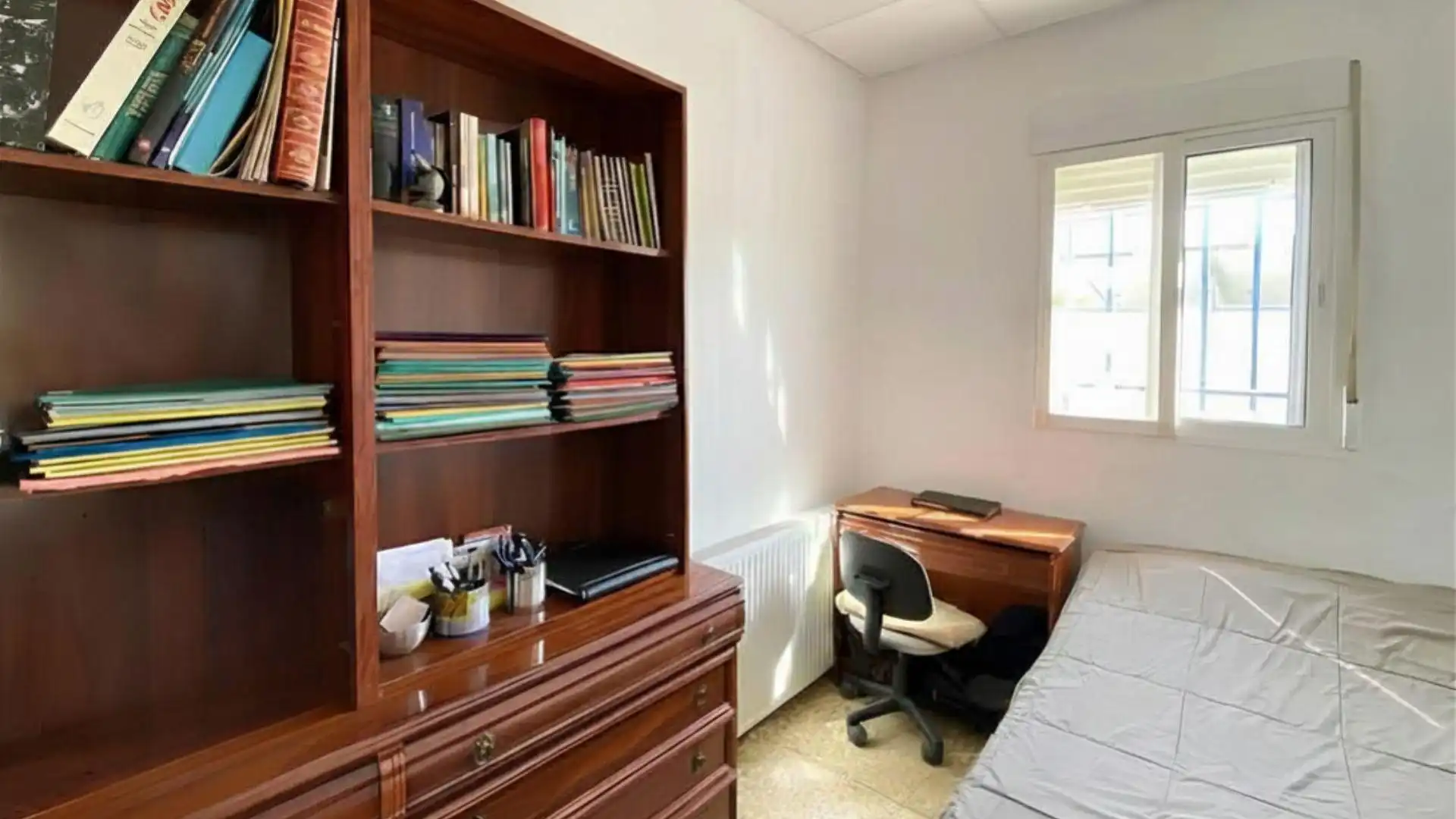 Bedroom of Houses for sale in Godelleta  with Private garden, Terrace and Furnished