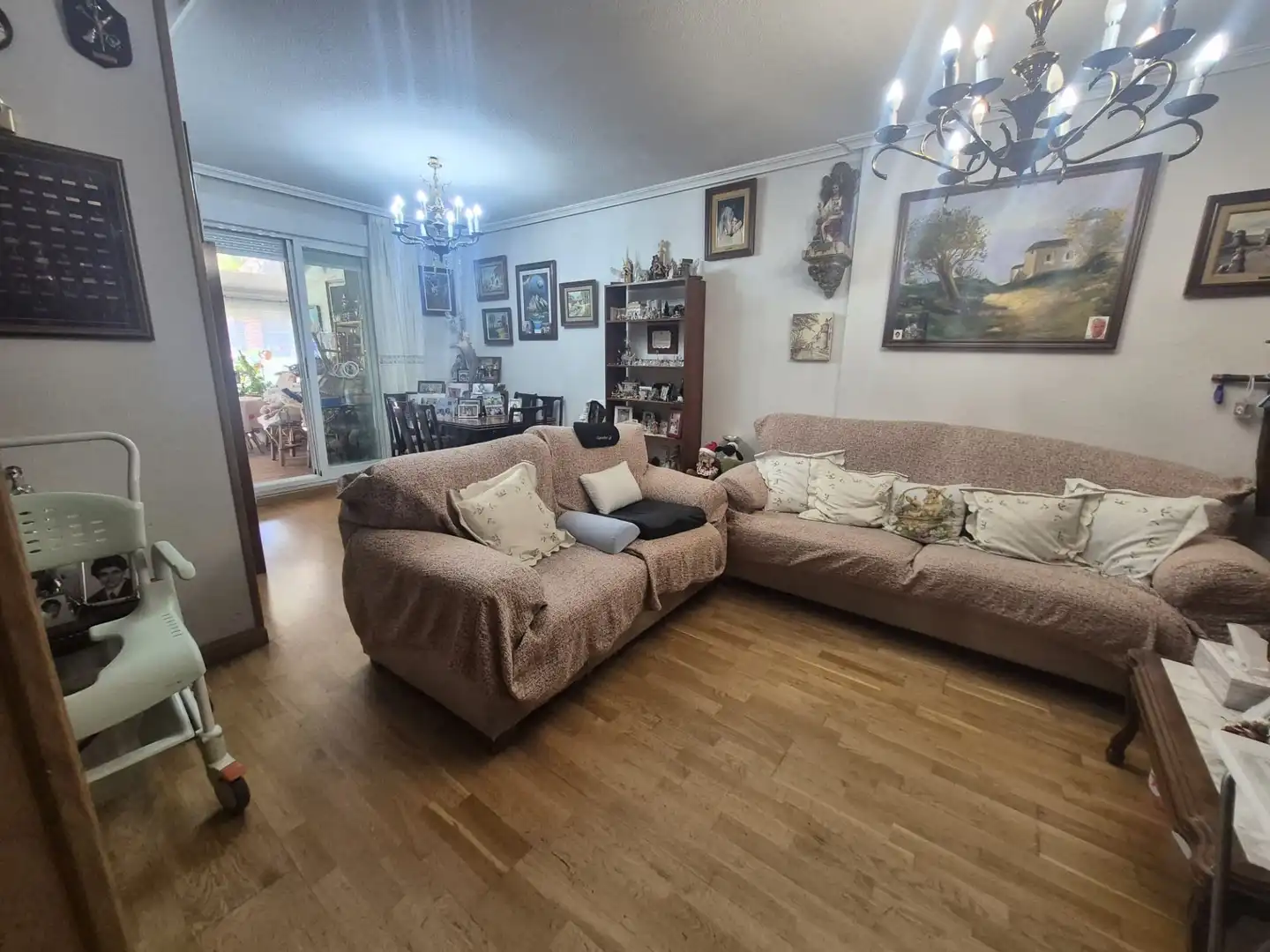 Sala d'estar de Pis en venda en Ávila amb Calefacció, Terrassa i Moblat