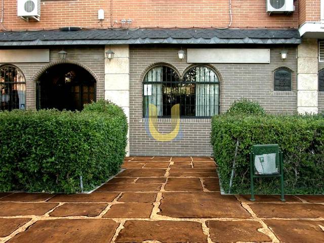 Local comercial en Alquiler en El Soto - Azorín