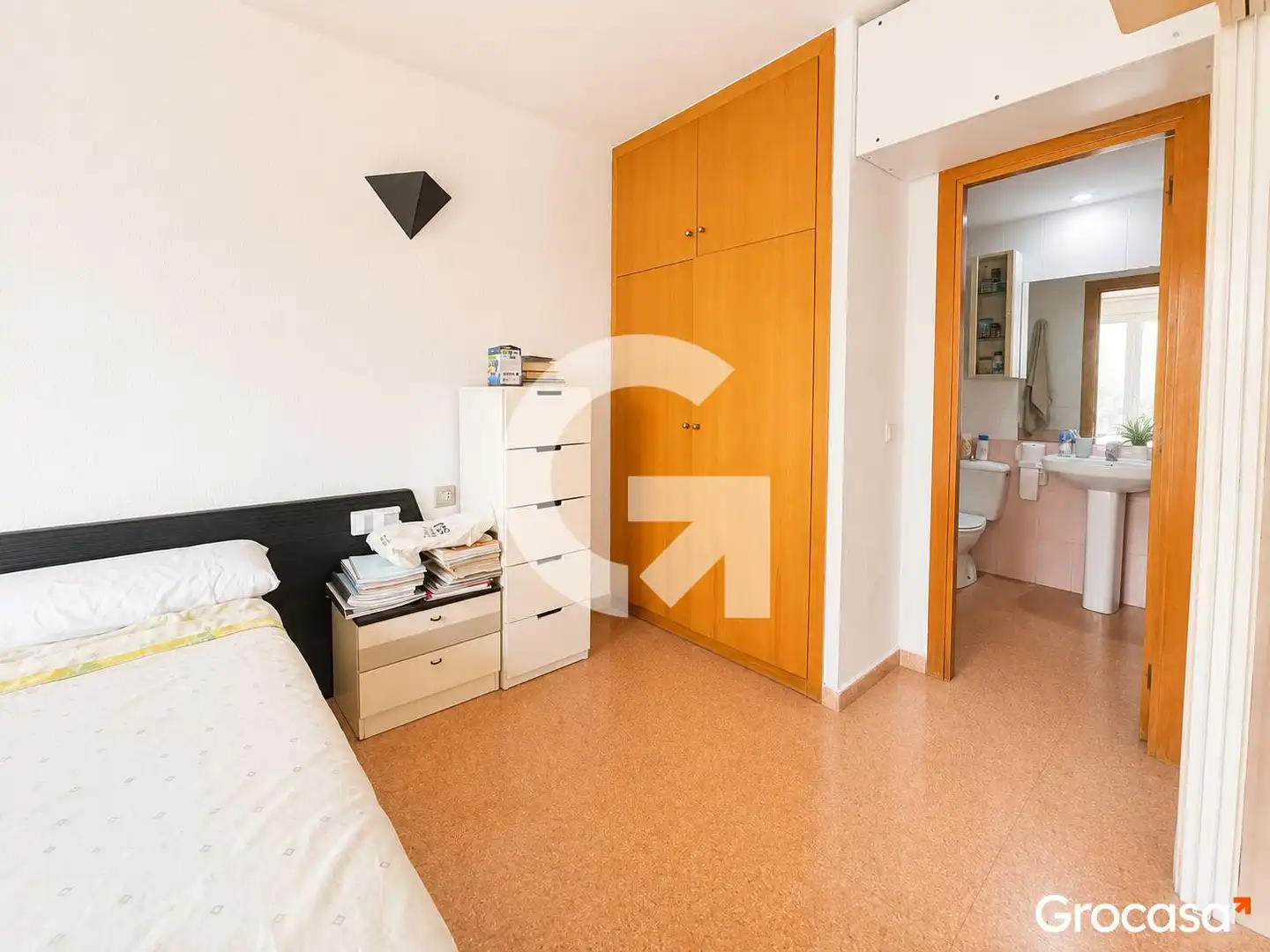 Habitación de Apartamento en venta en Calella con Amueblado, Lavadora y TV