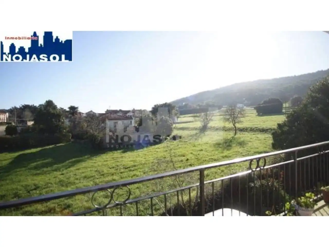 House with garden for sale in Calle Arnuero, imagen 52