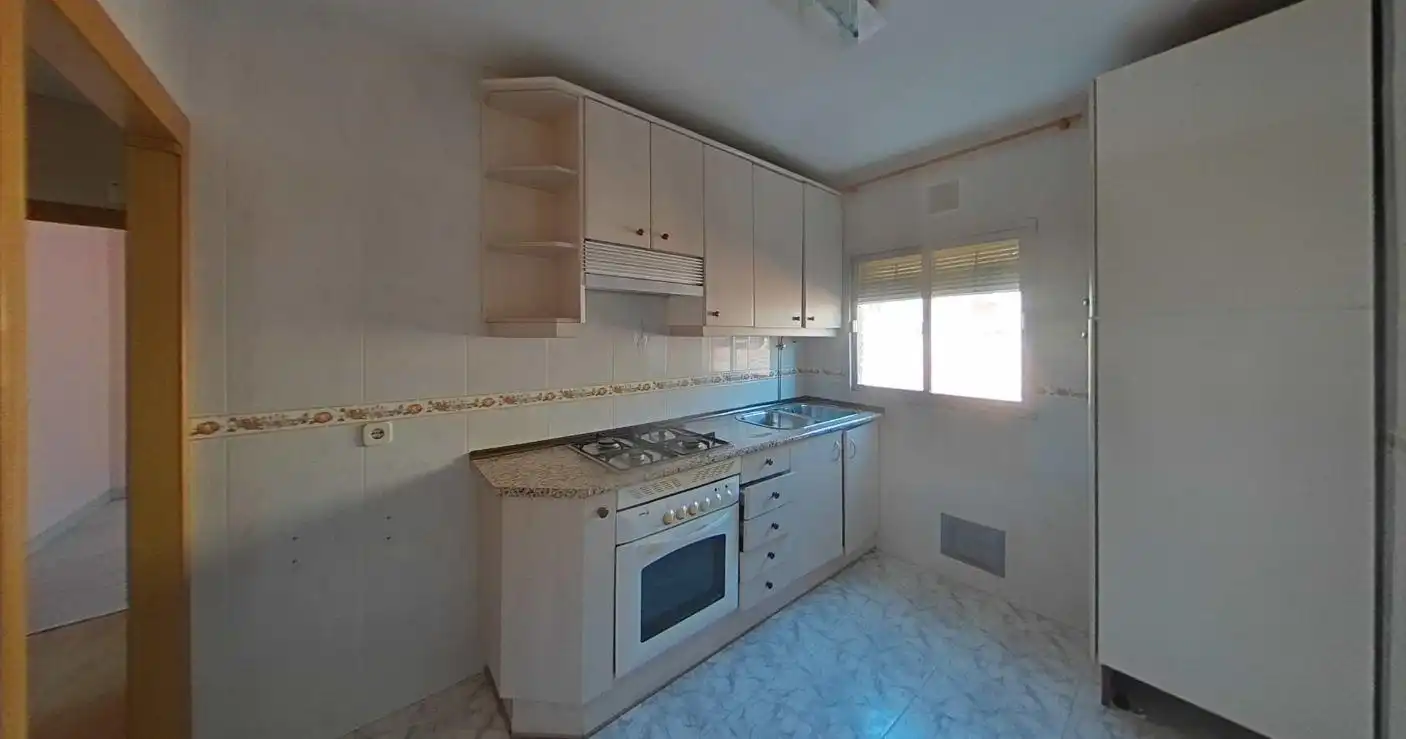 Cuina de Pis en venda en Coslada amb Parquet i Balcó