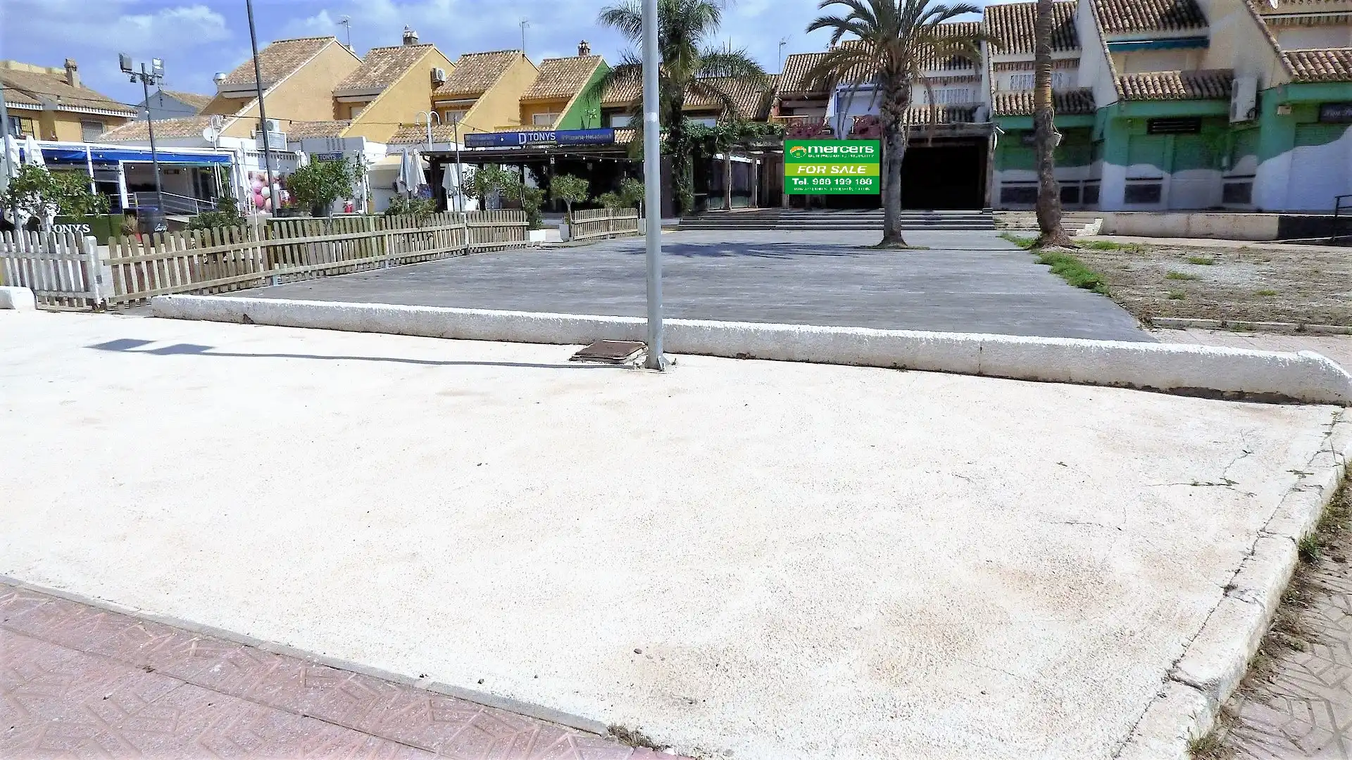 Außenansicht von Geschaftsraum zum Verkauf in Mazarrón mit Terrasse