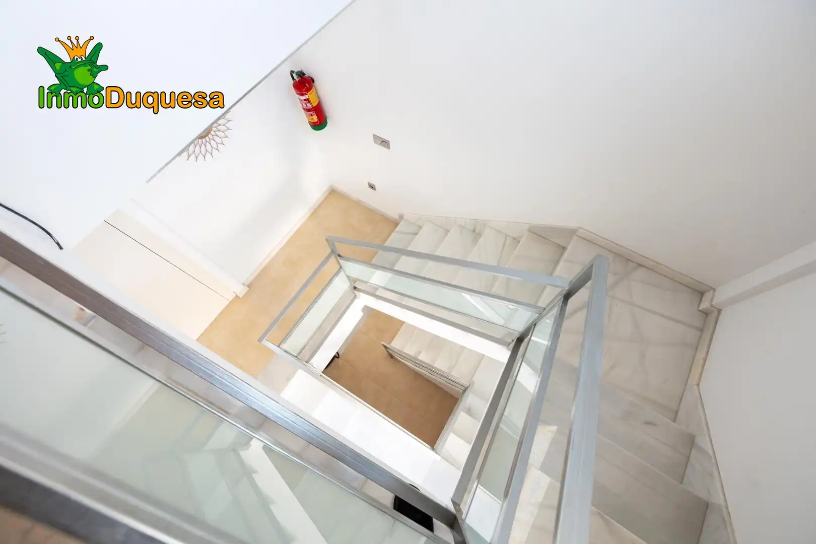 Inmuebles singulares con ascensor en venta en La Zubia Ciudad, imagen 36