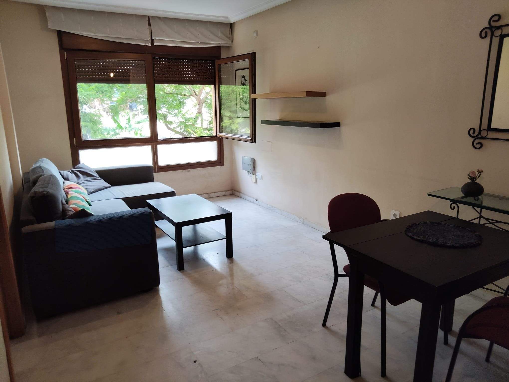 Sala d'estar de Apartament de lloguer en Málaga Capital amb Aire condicionat, Calefacció i Terrassa