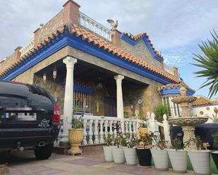 Exterior view of House or chalet for sale in Sanlúcar de Barrameda  with Air Conditioner, Terrace and Balcony