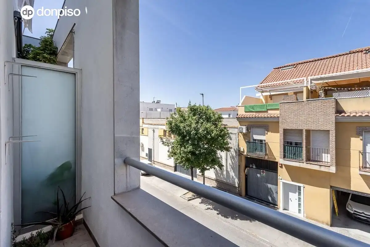 Vista exterior de Pis en venda en Maracena amb Aire condicionat, Calefacció i Terrassa