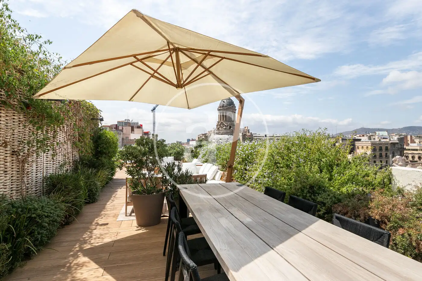 Terrasse von Wohnung zum Verkauf in Barcelona mit Klimaanlage, Heizung und Privatgarten