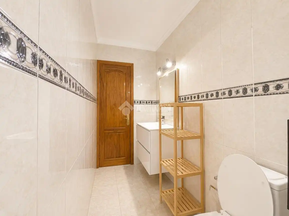Badezimmer von Wohnung zum Verkauf in Las Palmas de Gran Canaria