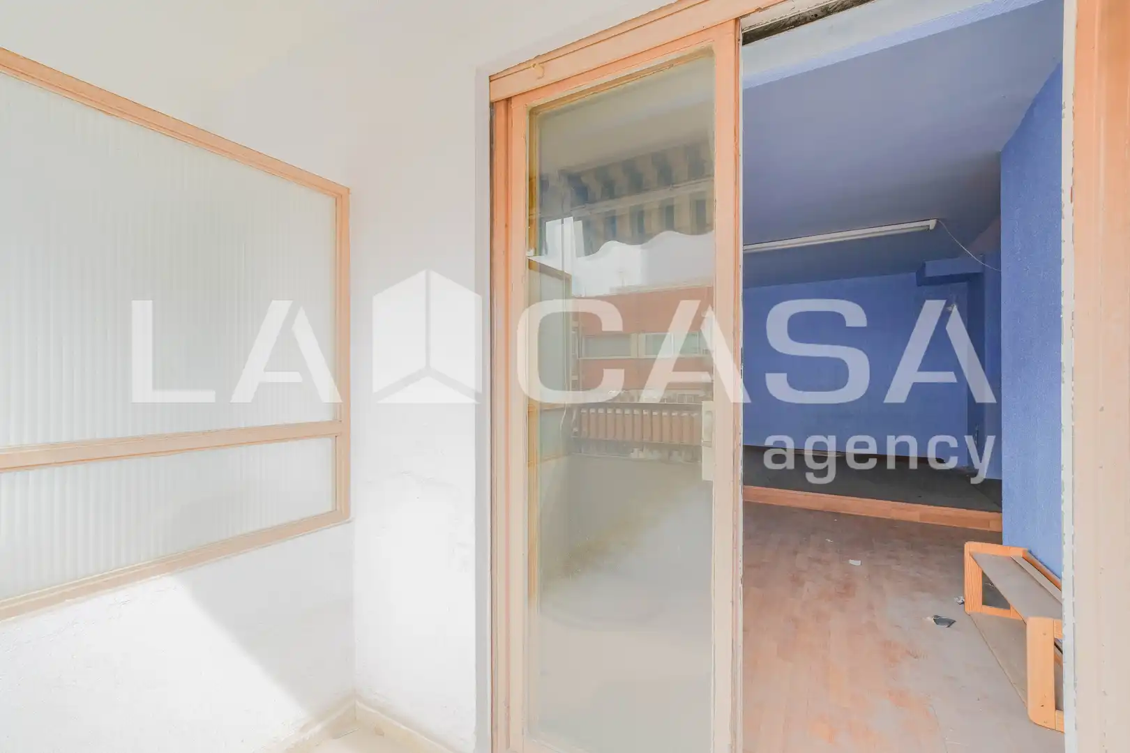 Flat with terrace for sale in Carrer del Palància, imagen 12