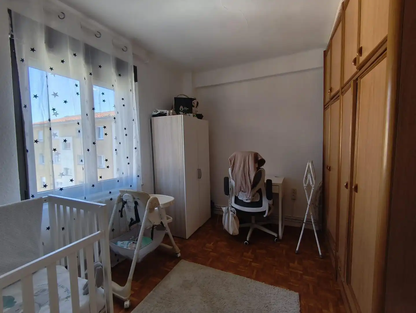 Schlafzimmer von Wohnung zum Verkauf in Santander mit Heizung