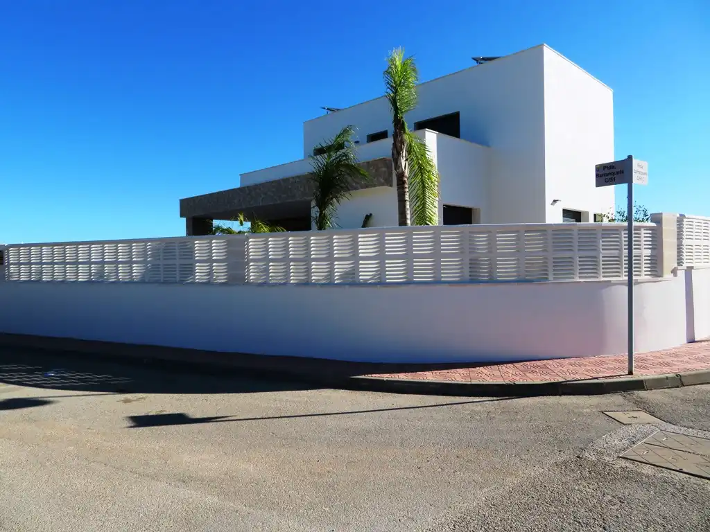 Vista exterior de Casa o chalet en venta en Els Poblets con Aire acondicionado, Calefacción y Jardín privado