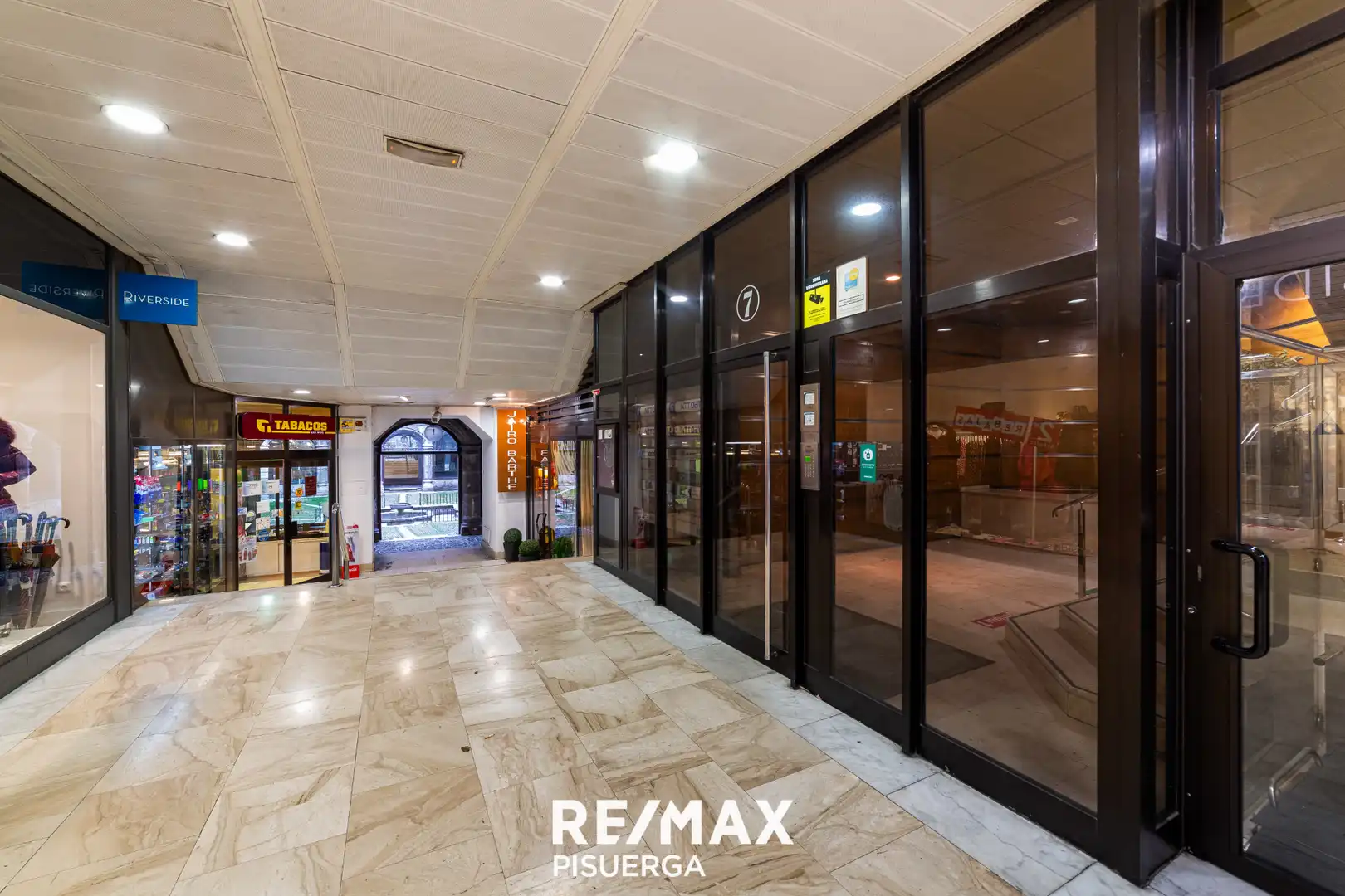 Office for sale in Valladolid  with Heating and Furnished