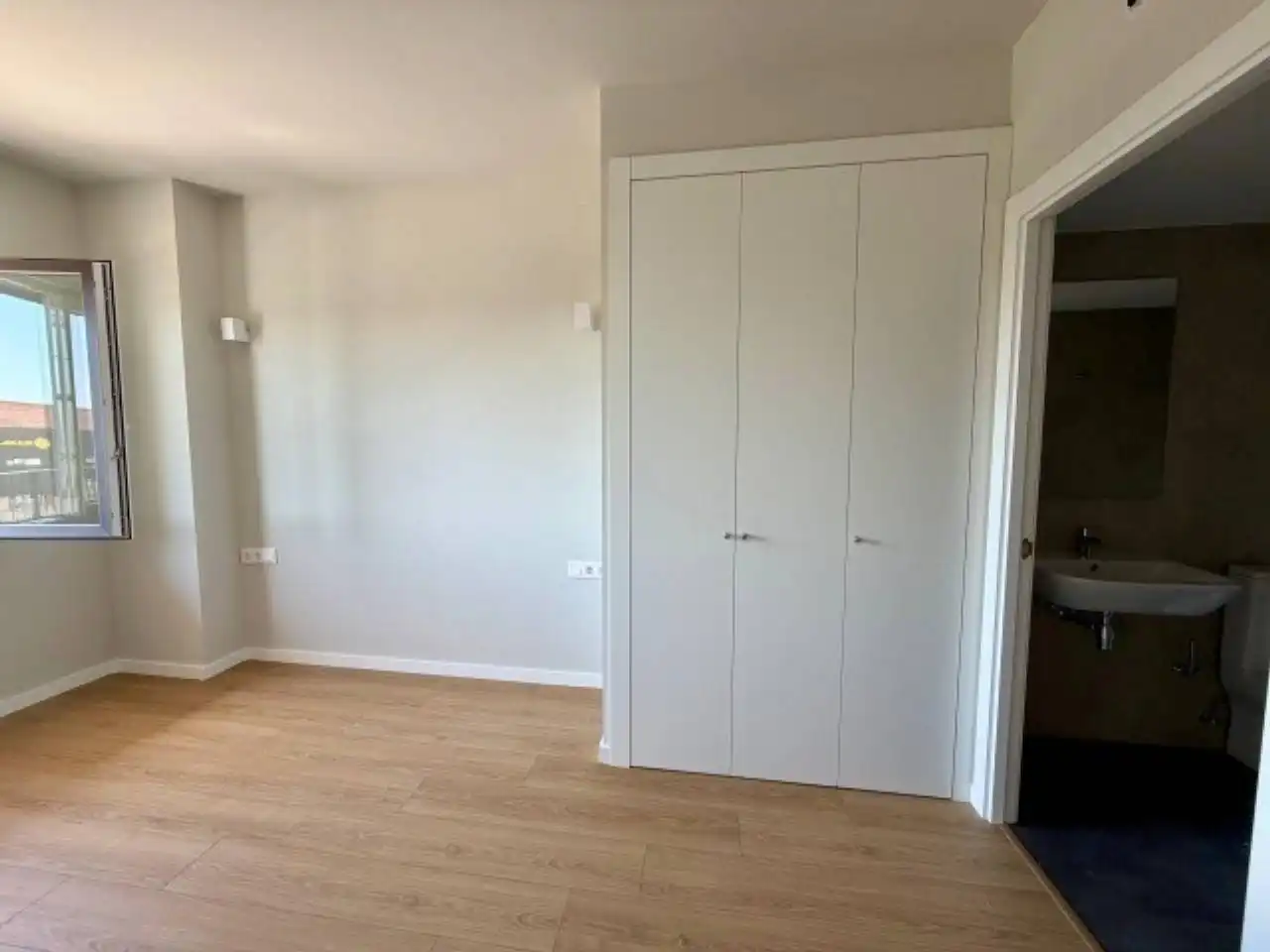 Wohnung zur Miete in Avenida Jaume I, Sant Pere Nord