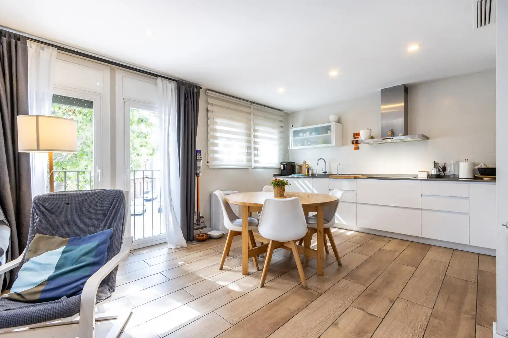 Cocina de Casa o chalet en venta en Sabadell con Aire acondicionado, Calefacción y Terraza